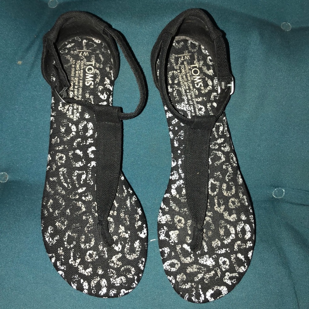 TOMS Thong Gladiator Sandals Size 7